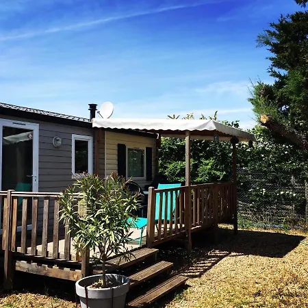 Holiday home Tropical 1 *